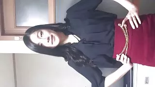 मान्छे पूल अगाडि पुरानो महिला fucks.