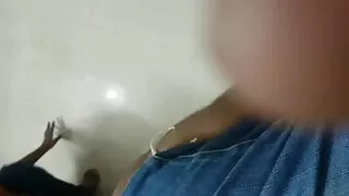 पुराना दादाजी जाँघिया सुँघ्छ र एक निर्माण आनंद.